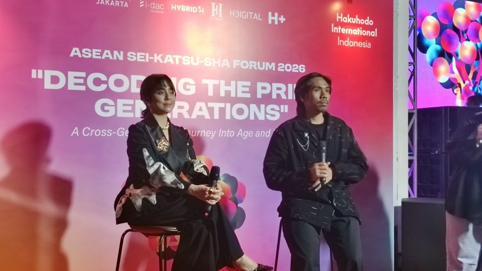 CEO Hakuhodo International Indonesia Farhana E. Devi Attamimi (kiri) bersama Senior Director of Strategy Hakuhodo International Indonesia Rian Prabana (kanan) saat sesi doorstop ASEAN Sei-Katsu-Sha Forum 2026 di Jakarta Selatan, Kamis (3/9/2026). (Suara.com/Mohammad Rhadzaki Ramadhan)