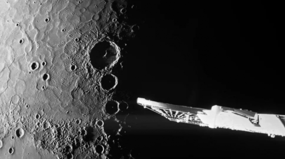 BepiColombo menjelajah di atas Merkurius. [ESA BepiColombo]