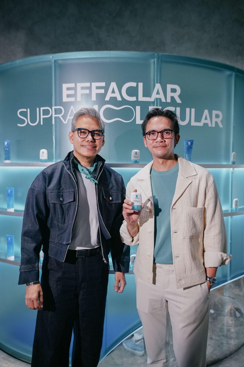 Dermatolog Dr. Stanley Setiawan, Sp. D.V.E., FINSDV, FAADV dan Marketing Director L’Oréal Dermatological Beauty Indonesia Pandu Brodjonegoro. (dok. ist)