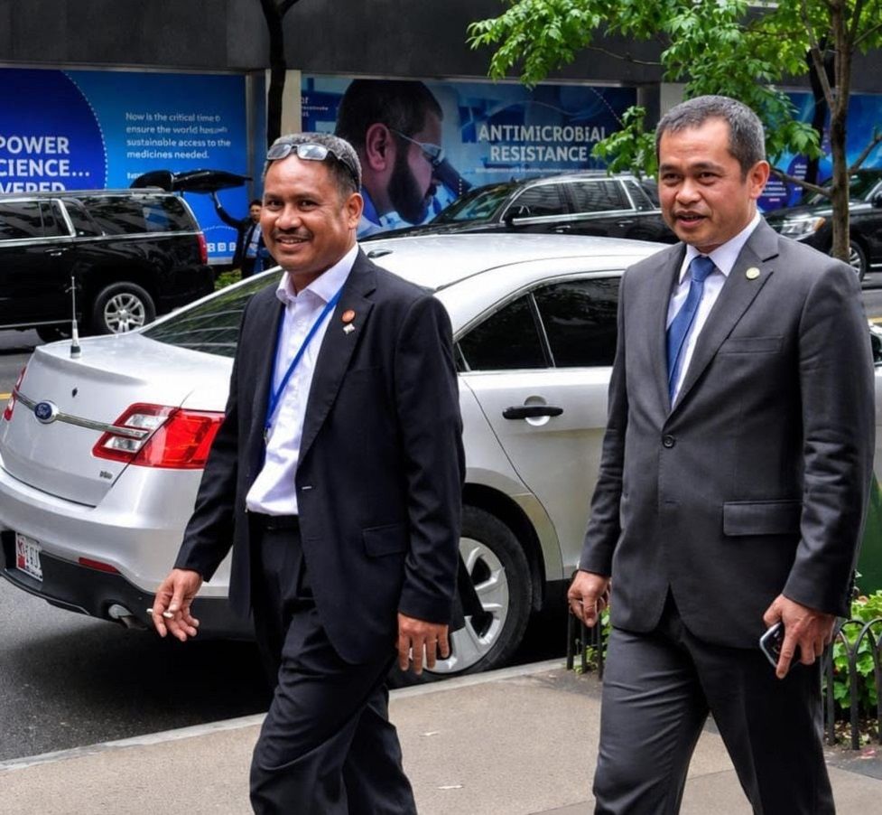 Egy Massadiah bersama Wakil Panglima TNI sekaligus Kepala BNPPDT Jenderal Maruli Simanjuntak. [istimewa]