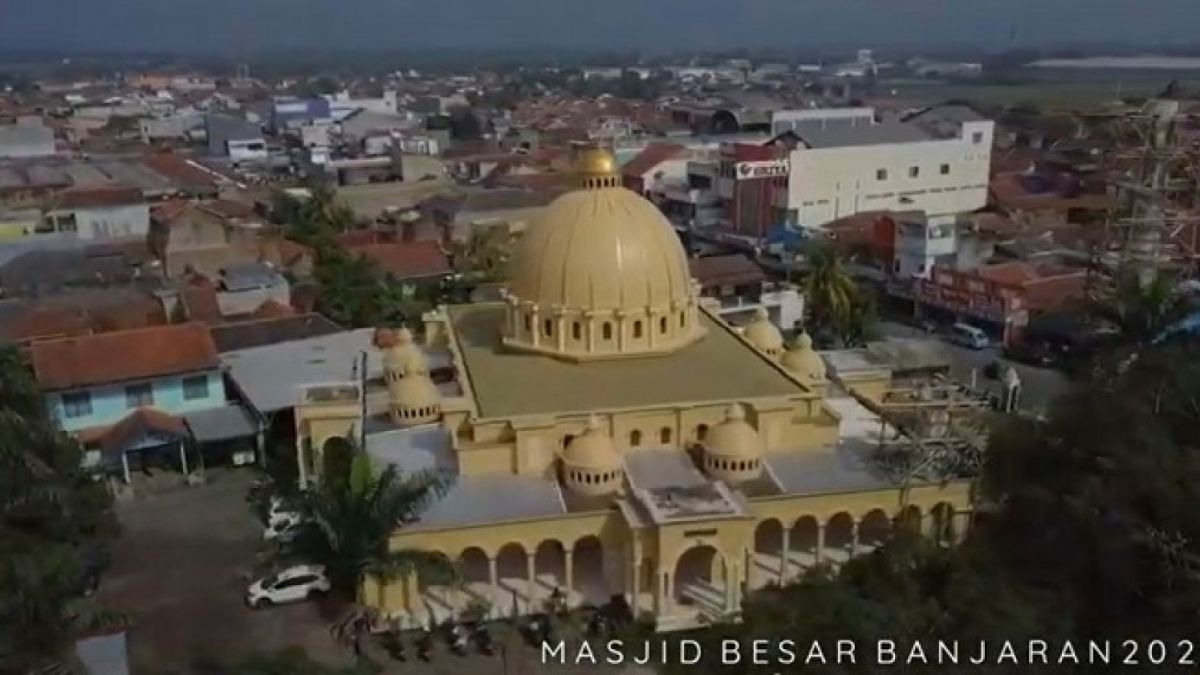 Masjid Besar Banjaran. [Seputar Masjid]