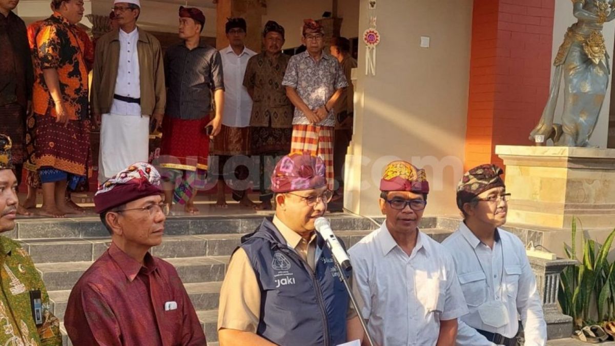 Anies Baswedan Pamit ke Pemuka Agama Hindu [Suara.com/Fakhri Fuadi Muflih]