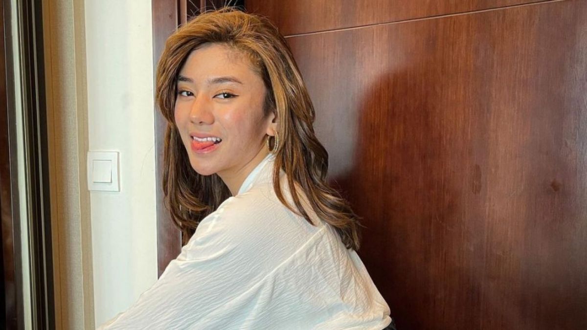 Clara Shinta [Instagram]