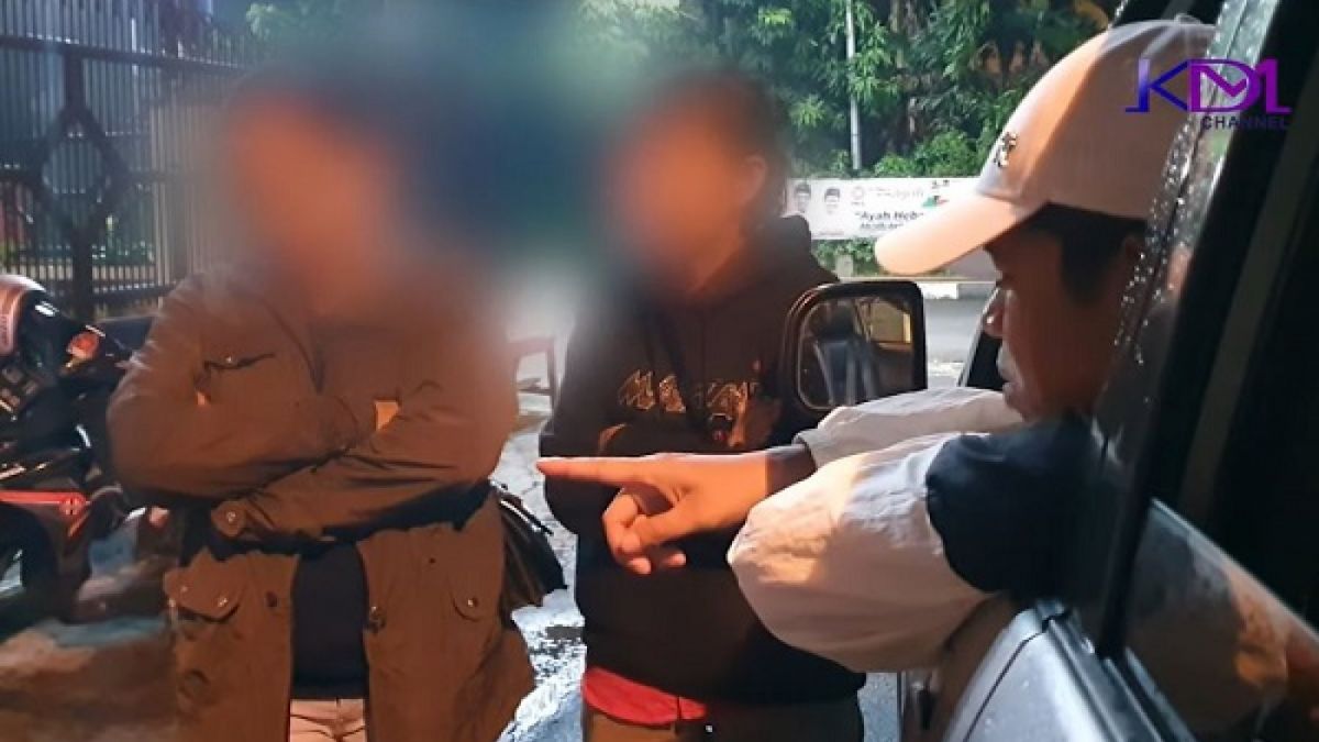 Dedi Mulyadi mengancam para PSK diberesin Satpol PP. [KANG DEDI MULYADI CHANNE]