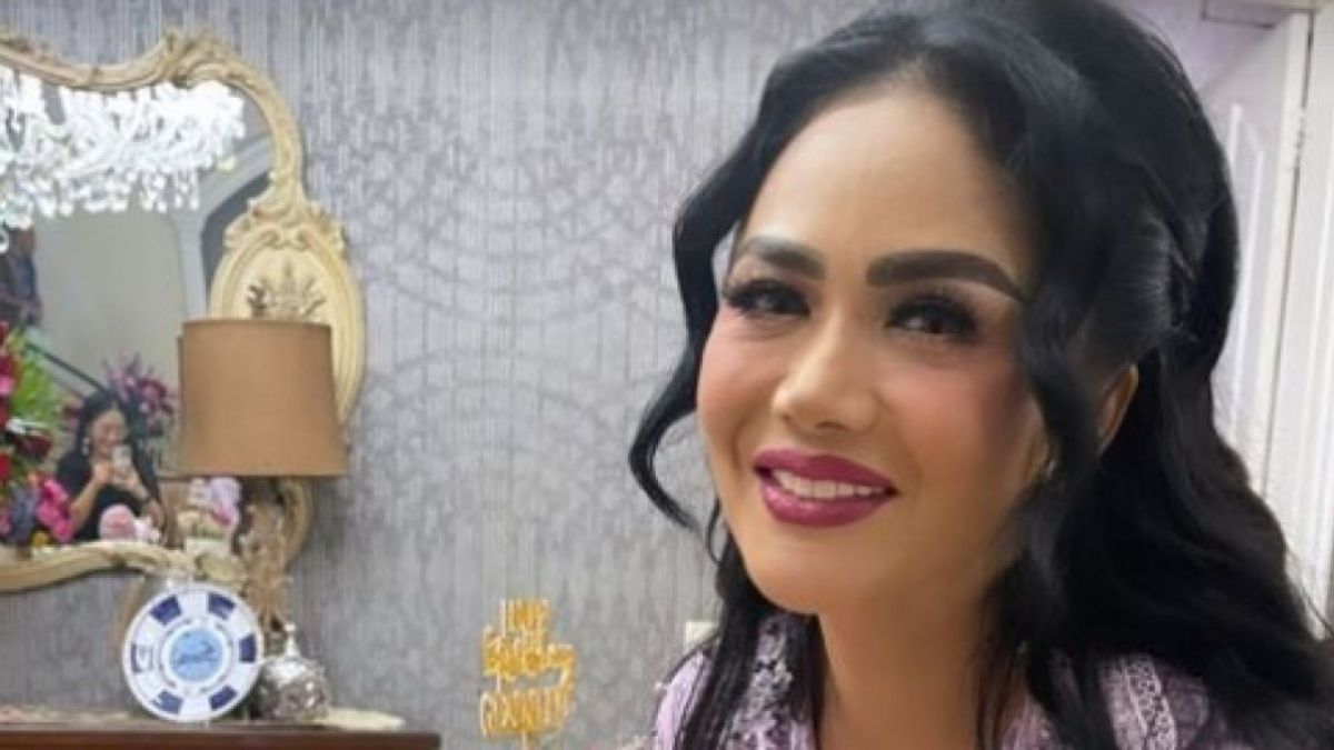 Krisdayanti rayakan ulang tahun ke 48. (Instagram)
