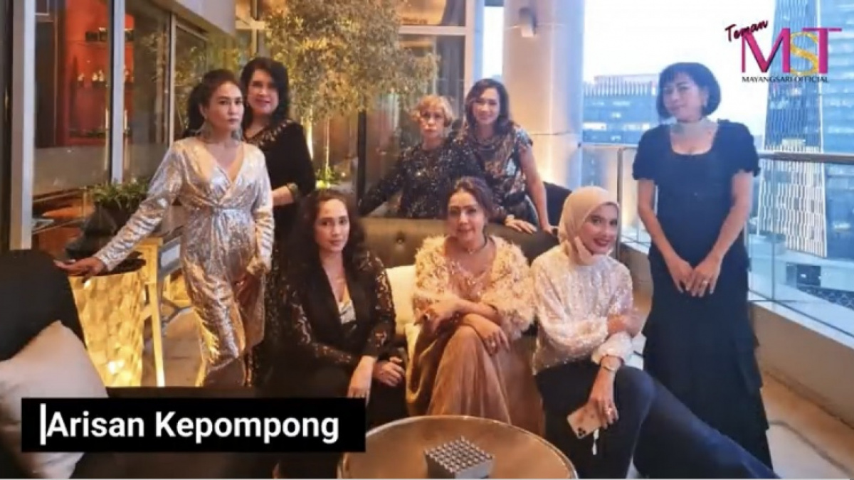 Arisan Kepompong [YouTube Mayangsari Channel]