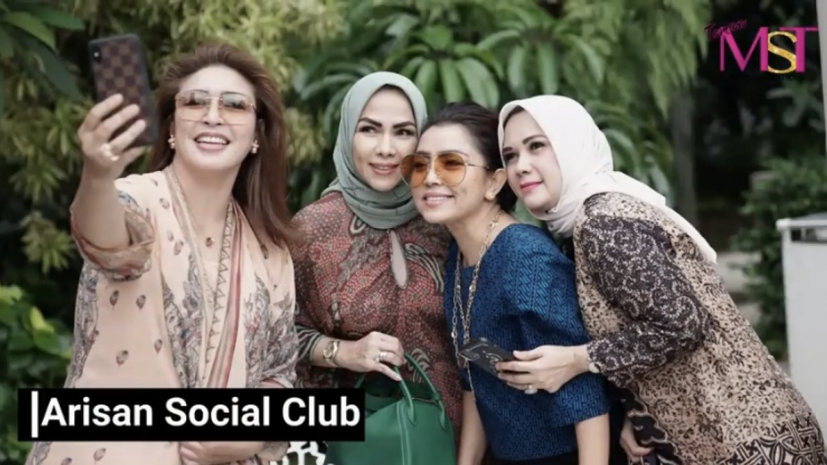 Arisan Social Club [YouTube Mayangsari Channel]