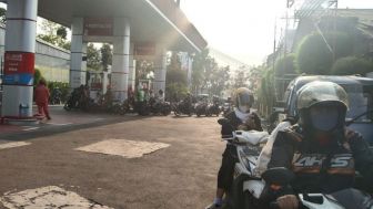 Sedot Anggaran Rp502 Triliun, PDIP Desak Fatwa Haram untuk Orang Kaya yang Beli BBM Subsidi