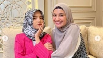 Bikin Haters Malu, Fuji dan Shireen Sungkar Foto Bareng di Instagram