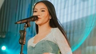 Yura Yunita Sukses Bawa Pulang Piala Artis Solo Wanita Terbaik dalam Ajang Ami Awards 2022, Berikut Sederet Artis Pemenang Lainnya