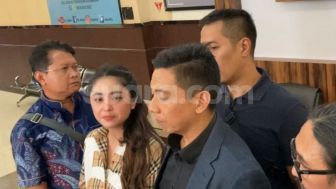 Dugaan Penghinaan! Dewi Perssik Laporkan Tiga Pemilik Akun Medsos ke Polres Metro Jakarta Selatan