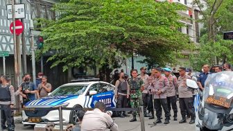 Polisi Temukan Bukti Belasan Lembar Kertas di Lokasi Bom Bunuh Diri Mapolsek Astanaanyar: Bertuliskan Protes Penolakan terhadap RKUHP