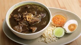 Menu Kuliner Khas Jawa Timur, Rawon Daging Sapi Bikin Nagih, Masaknya Mudah, Kuahnya Gurih, Kental dan Wangi
