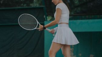Pamer Lagi Tennis, Body Goals Wulan Guritno Bikin Iri Warganet: Bodynya Bikin Ku Menangis