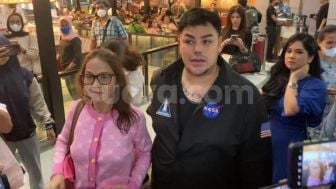 Kocak! Cerita Lucu Ivan Gunawan saat Bunda Corla Syuting: Kaya Baim Cilik..