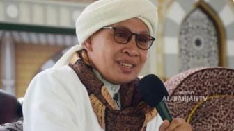 Buya Yahya: Bukan Lupa Mandi Junub Usai Imsak yang Sebabkan Puasa Ramadhan Batal, Tapi...