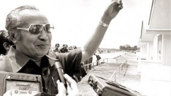 Fantastis! Soeharto Kedapatan Pakai Jam Tangan Mewah Ini pada Tahun 1996, Bernilai Lebih dari Rp2,3 Miliar Sekarang