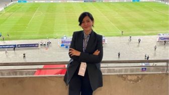 Sosok Wanita Cantik Ini jadi Sorotan Usai Beri Motivasi pada Pemain Timnas U22 Indonesia, Warganet: Keren Banget Woy!
