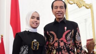 Hadiri Undangan Jokowi ke Istana, Putri Ariani: Putri Bangga Menjadi Anak Indonesia