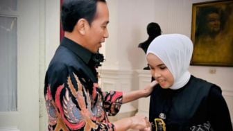 Bukan hanya Bertemu, Presiden Jokowi sampai Kasih Uang Jajan lho ke Putri Ariani