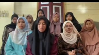 Viral Video Mahasiswi KKN Diusir Warga Minta Maaf dan Klarifikasi, Justru Dirujak Warganet