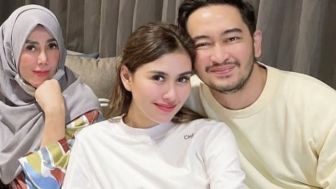 Mama Amy Tahu Syahnaz Sadiqah ke Hotel dengan Rendy Kjaernett? Simak Selengkapnya Berikut Ini