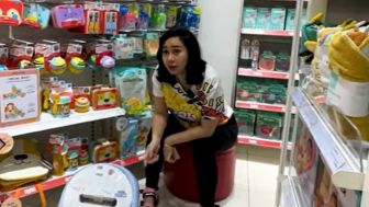 Denise Chariesta Kena Protes, Sebab Habiskan Uang Donasi di Mall Hanya dalam Waktu 1 Hari: Beli di Tanah Abang Aja