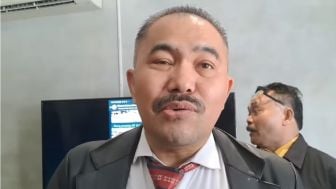 Kamaruddin Simanjuntak Siap Jadi Kuasa Hukum Lady Nayoan, Warganet Desak Boikot Syahnaz-Rendy