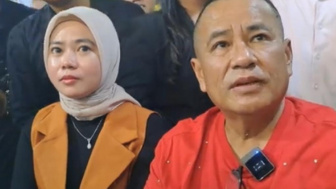 Setengah Tahun Belum Ditetapkan Tersangka, Hotman Paris Ngadu Kasus Norma Risma ke Kapolda Banten: Segera Diproses!