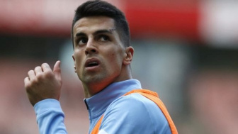 Joao Cancelo Rela Potong Gaji Demi Gabung Ke FC Barcelona, Xavi Hernandez Butuh Bek Kanan Baru?