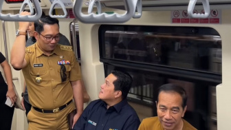 Ikut Menjajal LRT Bersama Jokowi, Ridwan Kamil Ditagih Transportasi Umum di Bandung oleh Netizen