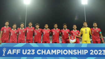 Timnas Indonesia U-23 Resmi Lolos ke Semifinal Piala AFF 2023, Netizen Greget: Ngemis ke Tim Lain