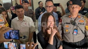 Wulan Guritno Malam-Malam Datangi Bareskrim Polri, Dicecar 42 Pertanyaan Selama 5 Jam