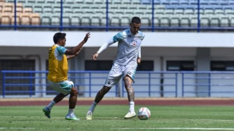 Pulih dari Cedera, Alberto Rodriguez Siap Bela Persib Bandung Lawan Bhayangkara FC