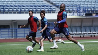 Pemain Muda Persib Bandung Asal Sumedang Tetap Gigih Berlatih untuk Balas Kepercayaan Bojan Hodak