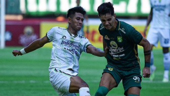 Persib Bandung Kena Sanksi Denda, Gegara Bobotoh Melanggar Regulasi Suporter