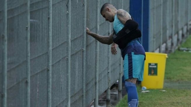 Ciro Alvez Jalani Sesi Latihan di Stadion Persib