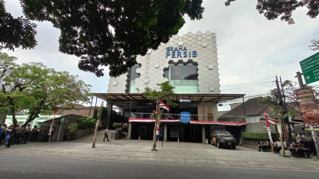 Aksi BandungLautanBiru, Begini Situasi Terkini di Graha Persib Sulanjana