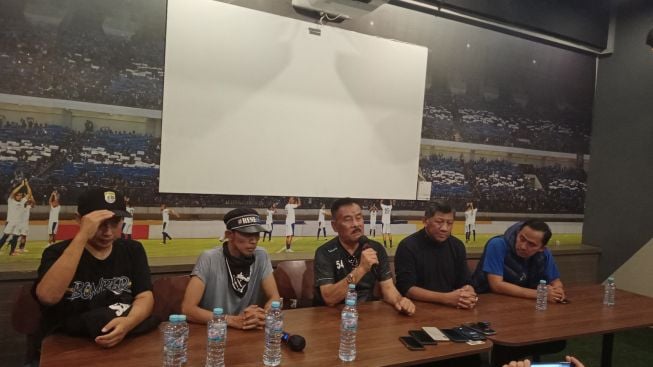 Pelatih Mengundurkan Diri, Haji Umuh: Rene Mundur Saya Jamin Tidak Ada Lagi di Persib