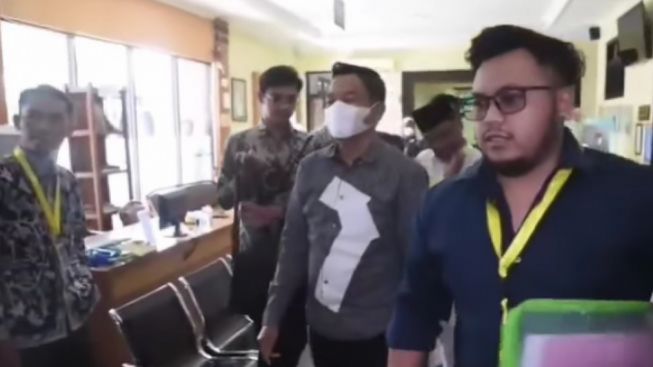 Pantesan Rajin Hadiri Sidang Gugatan, Anne Ratna Mustika Ternyata Sudah Beda Keyakinan, Dedi Mulyadi Tak Berkutik