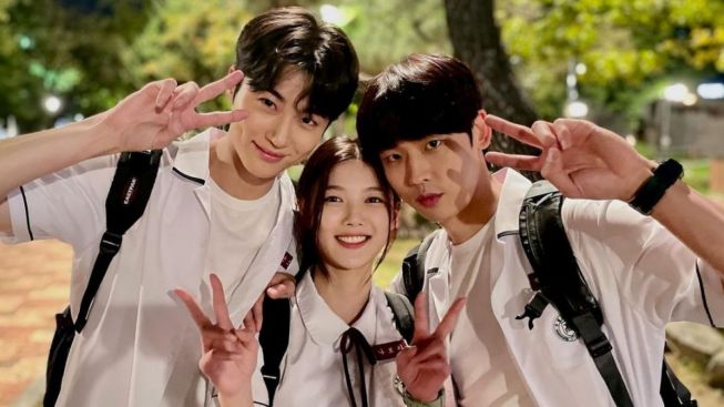 Tahun Baru di Rumah Saja? Berikut Rekomendasi Film Romantis Korea Selatan, Dijamin Bikin Meleleh!