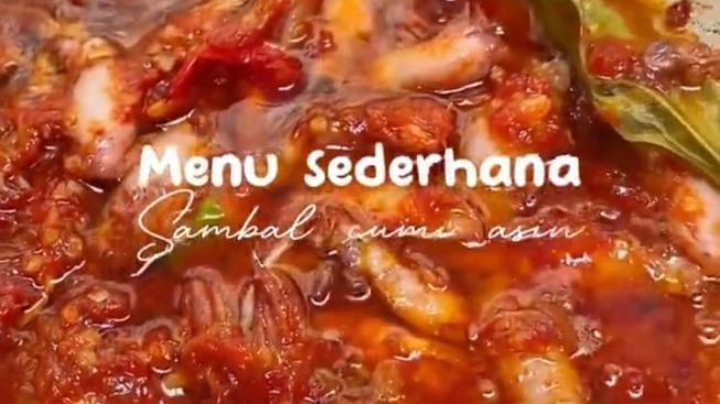 Resep Sambal Cumi Asin, Masakan Sederhana yang Simpel dan Cocok untuk Anak Kosan!