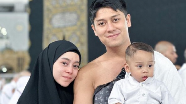 Pedas! Foto Terbaru Rizky Billar dan Lesti Kejora Banjir Komentar Netizen: Siapa yang Berniat Buruk Bang?