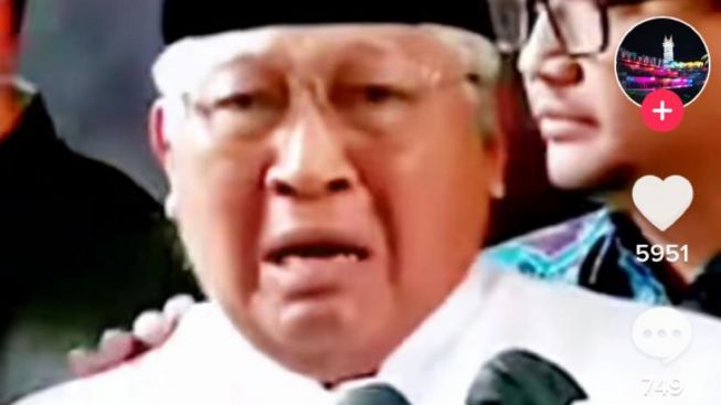 Terlibat Kasus Ferdy Sambo, Ayah Arif Rachman Arifin Berurai Air Mata untuk Anaknya: Saya Mohon pada Kapolri..