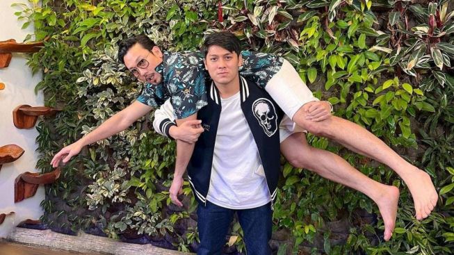 Rizky Billar Blak-blakan di Podcast Denny Sumargo Soal Isu KDRT ke Lesti Kejora, Ternyata Bukan Dibanting!
