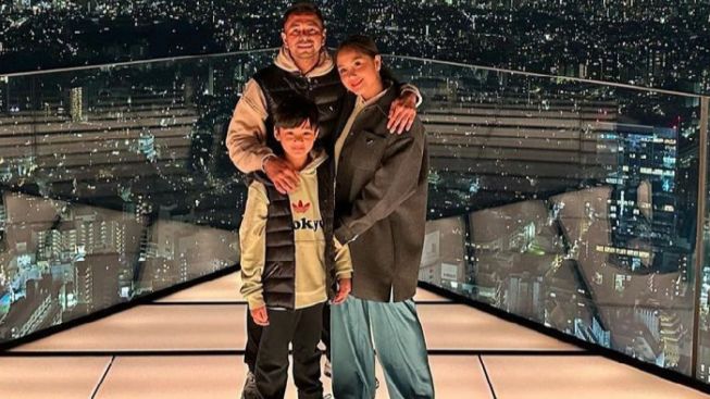 Raffi Ahmad Beri Klarifikasi Soal Video Viralnya saat Berada di Jepang