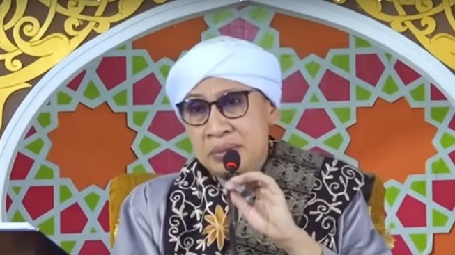 Berzina di Bulan Ramadhan? Buya Yahya: Hukumannya Bisa Dirajam sampai Mati