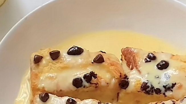 Pudding Roti Untuk Berbuka? Hidangan Simple Mengenyangkan