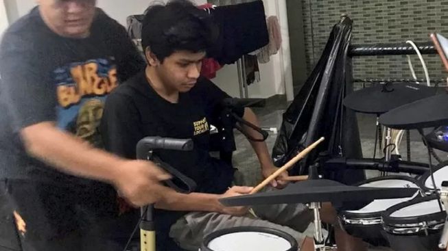 Demi Wujudkan Mimpinya, David Ozora Semangat Latihan Drum Bersama Sosok Ini