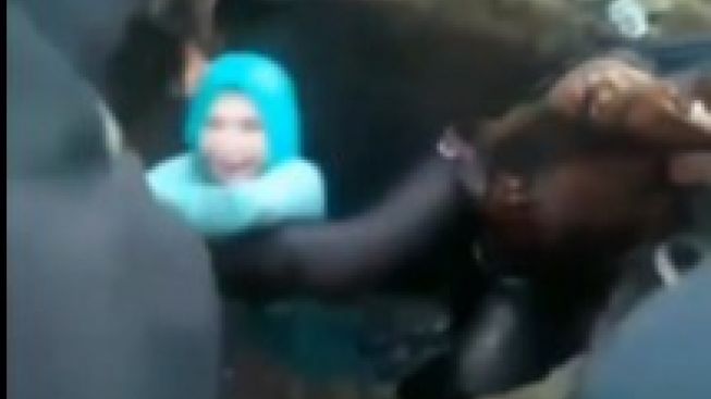 Bikin Ngakak! Lagi Asik Hadiri Nikahan, Tamu Undangan di Parungponteng Tasikmalaya Terperosok ke dalam Septic Tank sampai Basah Kuyup